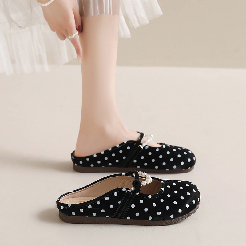 Sepatu Mary Jane Modern dengan - Leather Classic Strap ulasan dan harga