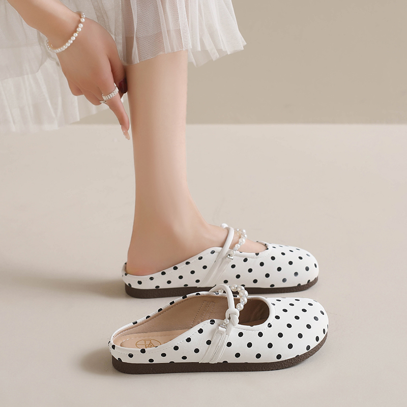 Sepatu Mary Jane Modern dengan - Leather Classic Strap ulasan dan harga